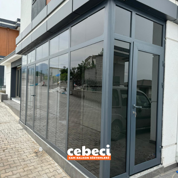 yeni ev cam balkon konusunda Cebeci Cam Balkon uygulama görseli