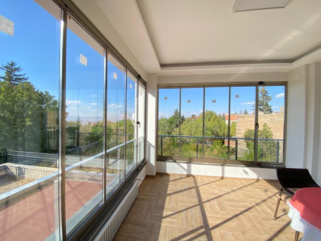 kayseri balkon kapatma konusunda Cebeci Cam Balkon uygulama görseli